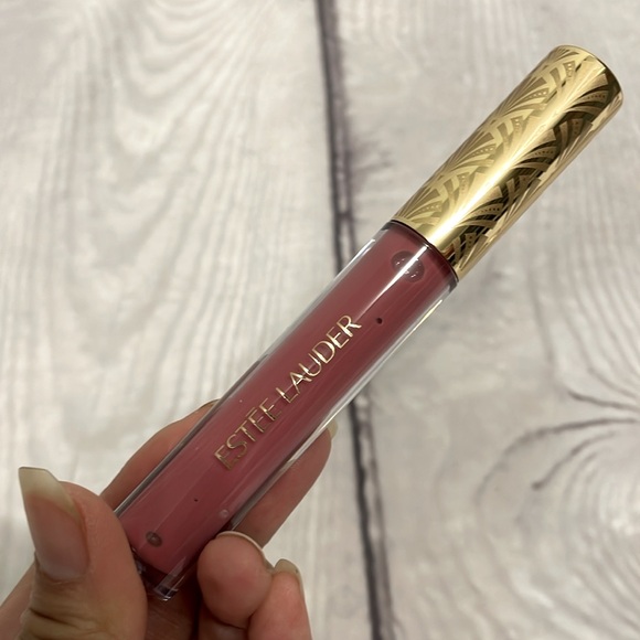 Estee Lauder 2 Full Size Lip Gloss - Picture 3 of 5